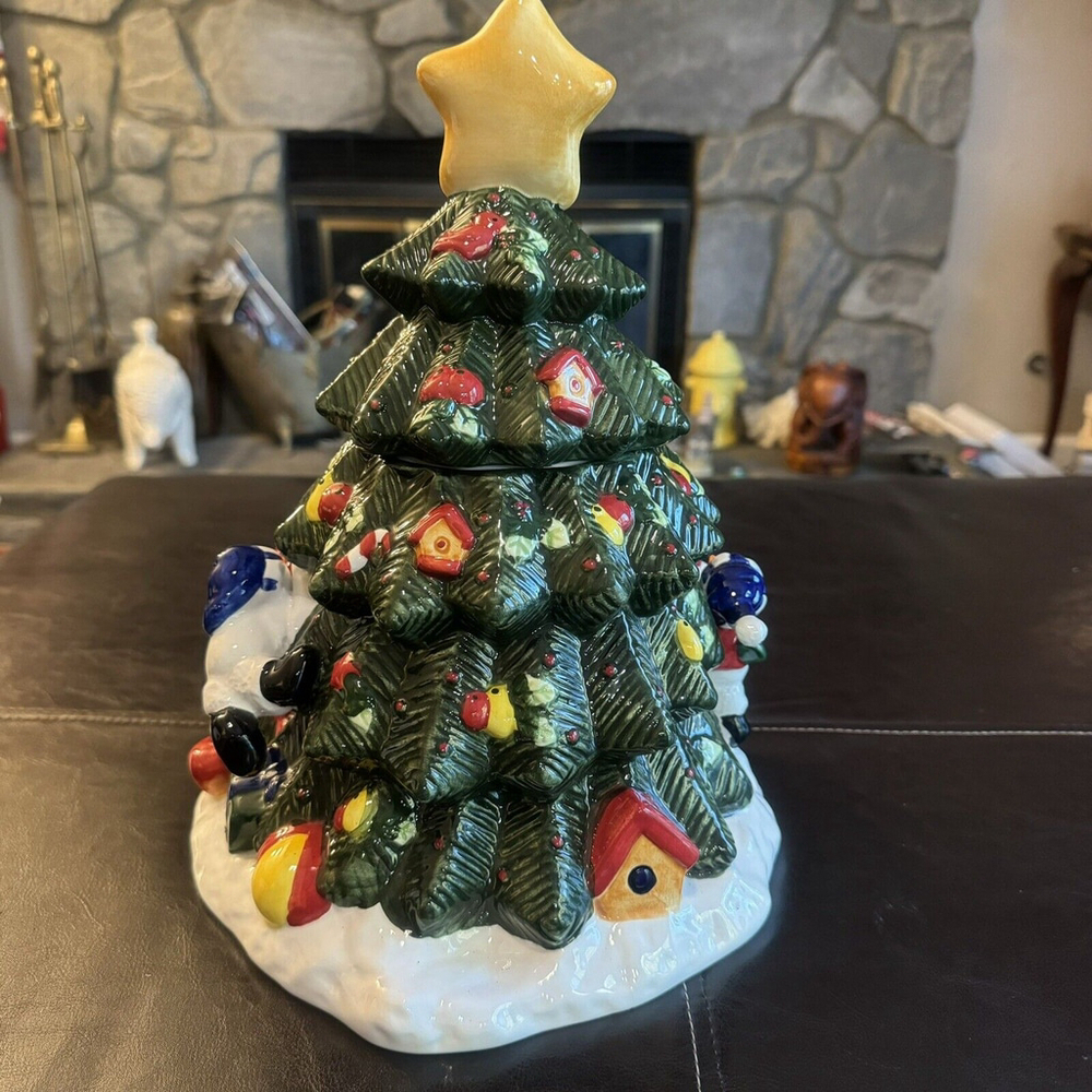 Vintage 13.5” Christmas tree Ceramic cookie jar w/snowmen presents birdhouses - Picture 3 of 16